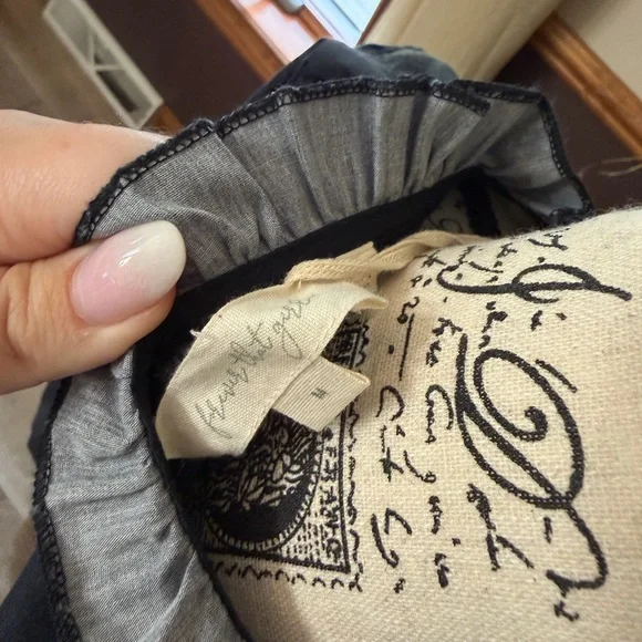 ✨NWT - Anthropologie Forever That Girl Printed Motif Ruffle Buttondown Blouse✨ - Picture 12 of 12